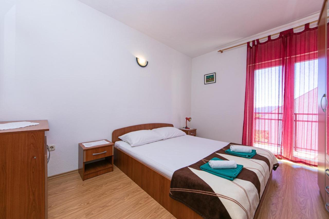 Apartments With A Parking Space Gradac, Makarska - 14708 Exteriör bild