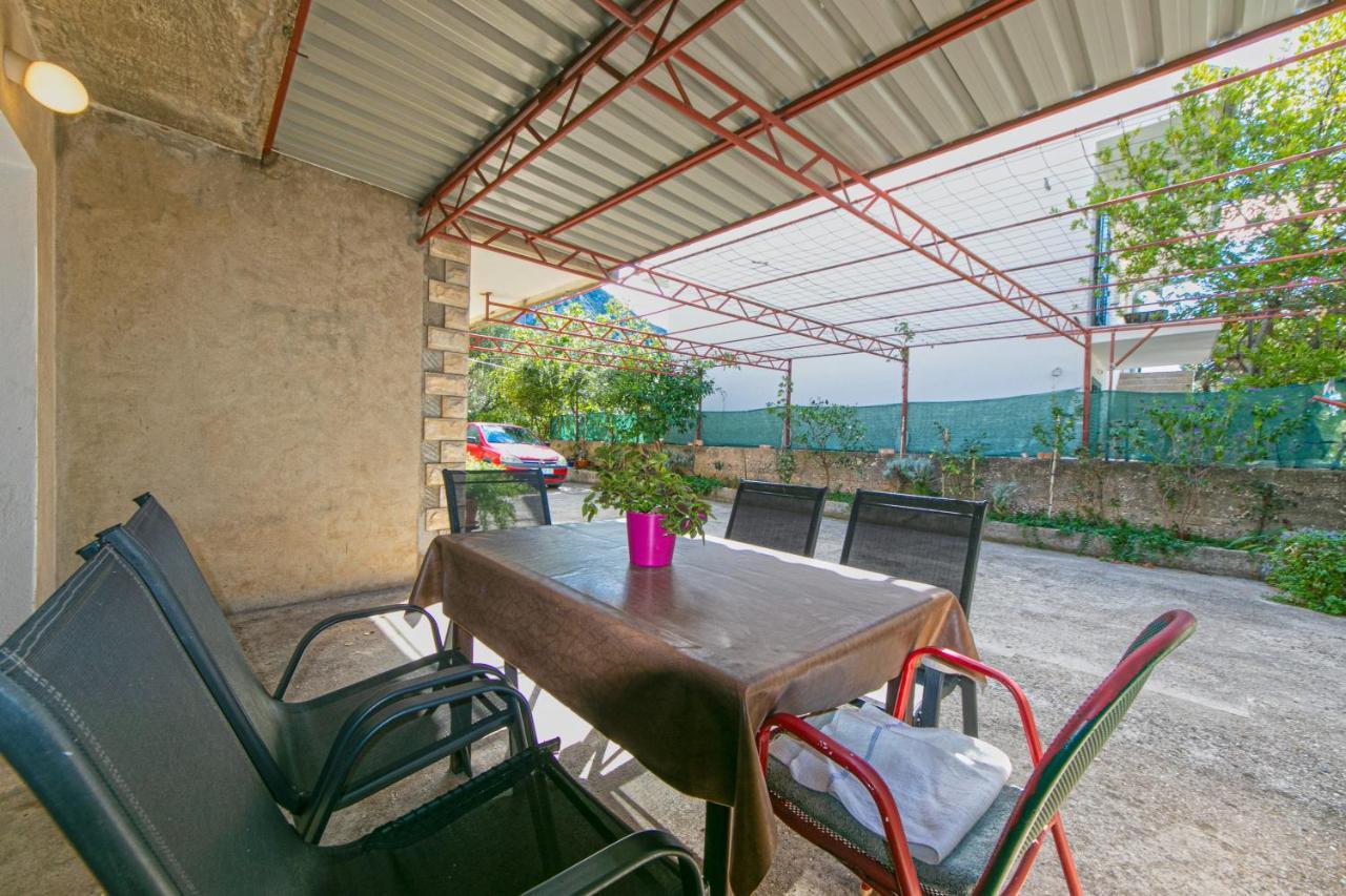 Apartments With A Parking Space Gradac, Makarska - 14708 Exteriör bild