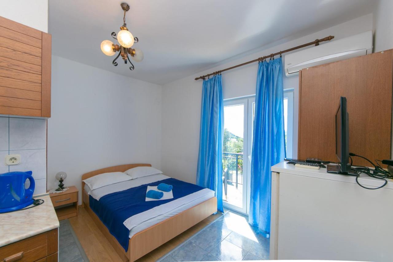 Apartments With A Parking Space Gradac, Makarska - 14708 Exteriör bild